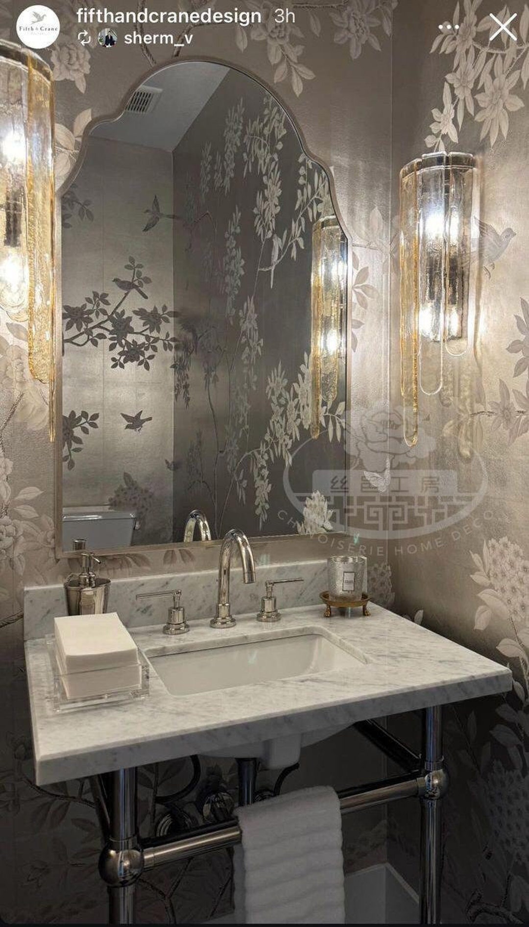 1970's　和モダン　朴の木　フランラロク　ボタニカル　シノワズリ　額装品 シノワズリ手描き壁紙 G-031 | シャンパンメタリックリーフ ML-25 に鳥