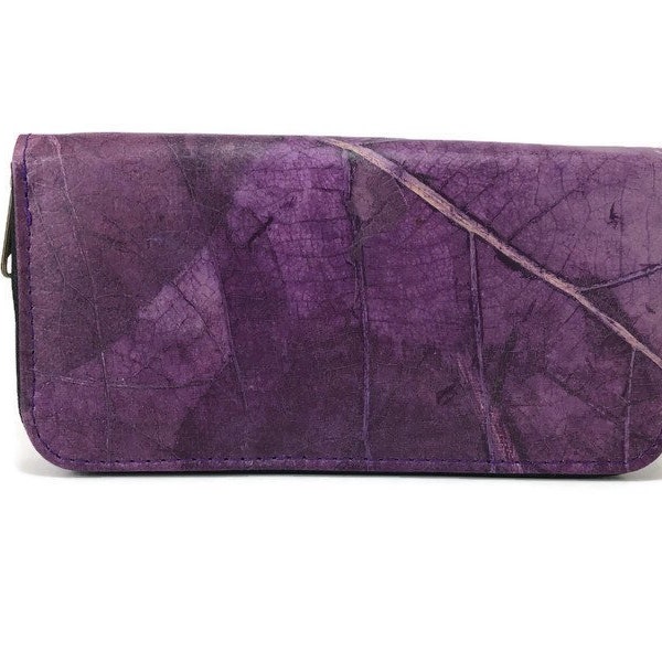 Zipper Wallet | Vegan Leather Zip Around Wallet | Leaf Leather | Made from Real Leaves | Cruelty Free | Sustainable | Eco-friendly