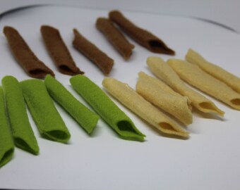 Play Felt Penne Pasta Complete with Storage Bag