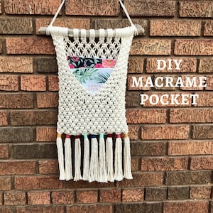 Patrón de tutorial fotográfico para colgar en la pared con bolsillo de macramé, centro de correo, soporte para libros y cartas, sobre, aprende a hacer macramé, principiantes en macramé