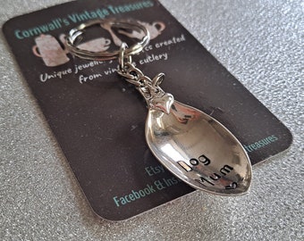 Dog Mum, handmade, handstamped vintage sugar tong keyring.