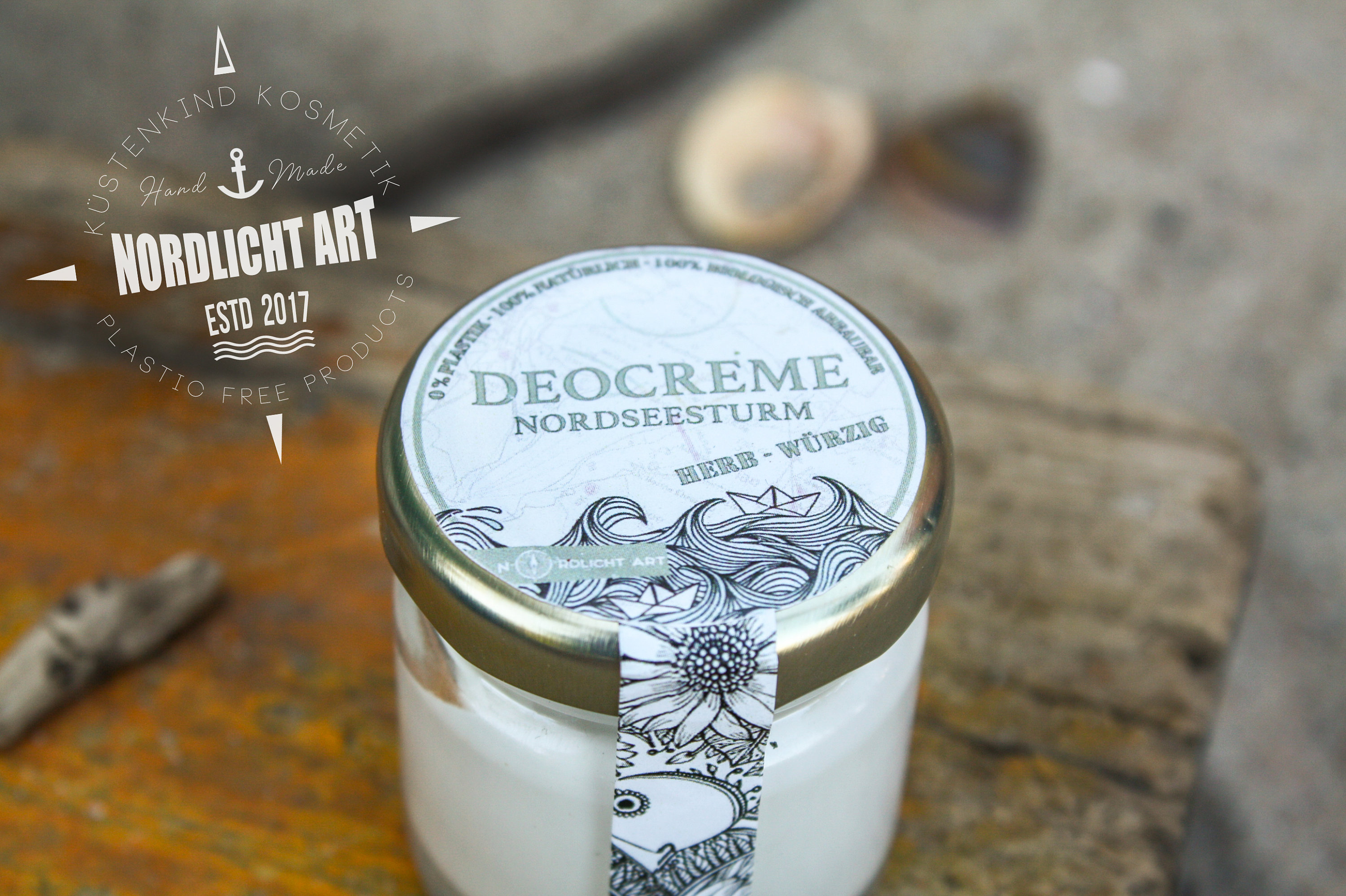 Deodorant cream "Nordseesturm" in a glass jar