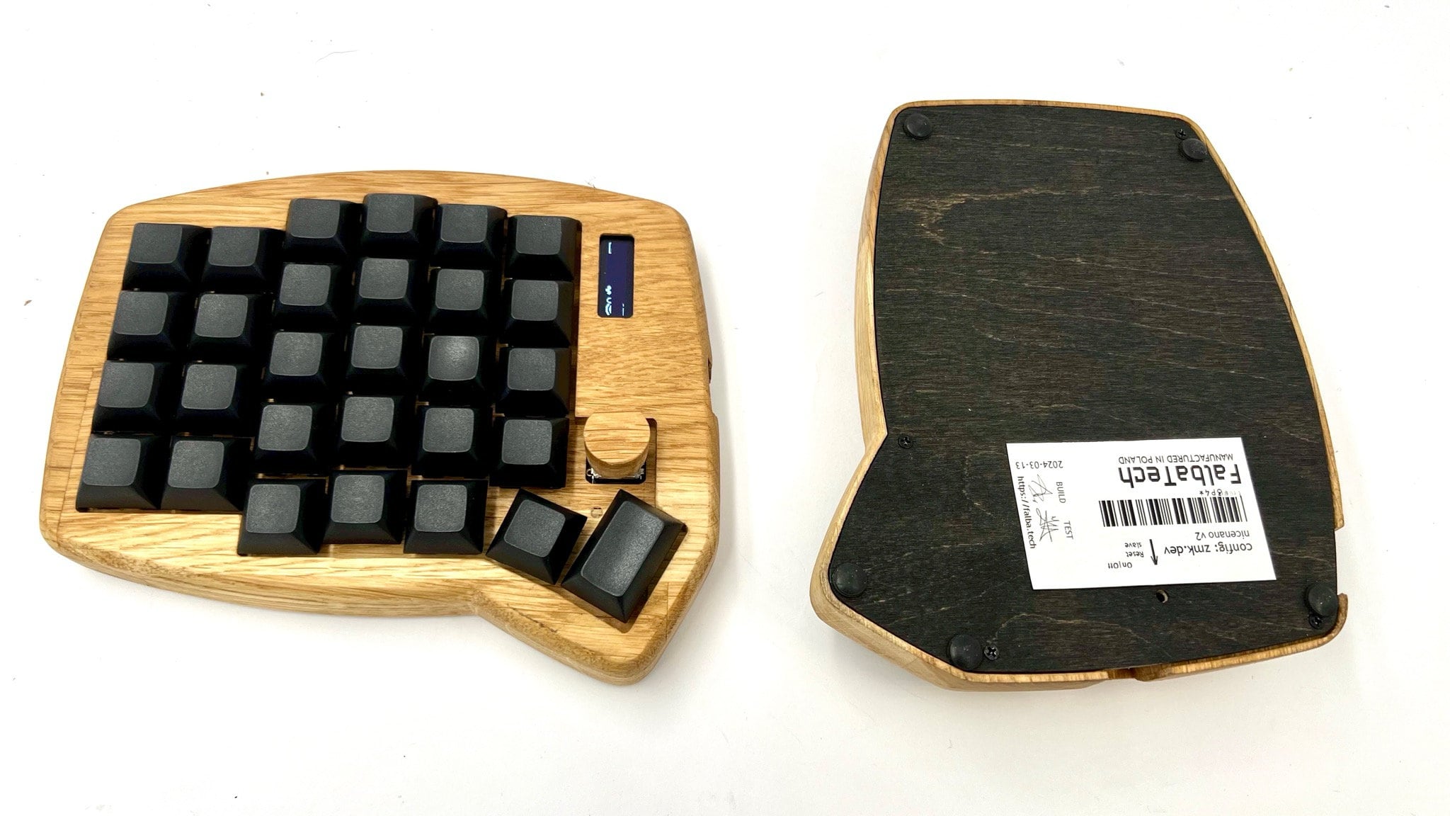 Eco-Luxury Bamboo Sofle v2 Keyboard Case - Handcrafted, Oil Finished with Integrated Wrist Rest - Perfect for sofle v2