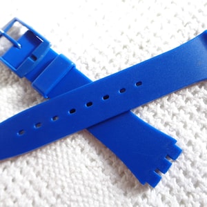 17mm New Old Stock Navy Blue Water Proof Rubber Watch Strap for Casio