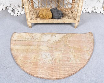 Vintage Turkish Rug 2.4x1.5 ft, Beige Oushak Bordered Rug