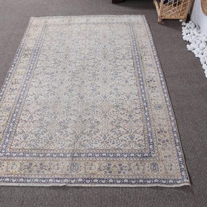 Vintage Turkish Rug 130x200cm 4x7ft
