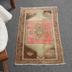 Turkish Rug, Vintage Kilim, Small Rug, 2x3 ft, Anatolian Rug, Entryway Mat, Home Decor, Handwoven Wool Rug