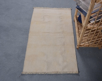 Turks vintage tapijt 1,9 x 3,3 ft, beige Kilim tapijt in Zuidwestelijke stijl