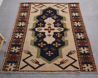 Turkish Accent Rug 4.3x4.9 ft (131x149 cm), Oushak Beige Polka dot Vintage Rug
