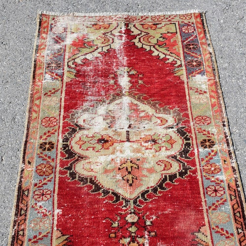 Vintage Rug, Small Carpet, Turkish Rug, Oushak Carpet, 30x51 inches Red Carpet, Organic Door Mat Rug, Bathroom Carpet, shops 7703