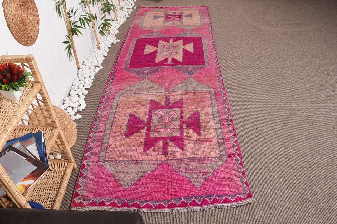 Pink Turkish Rug Pattern Vintage Pink Turkish Runner Rug, Geometric Design, Bohemian Decor ...