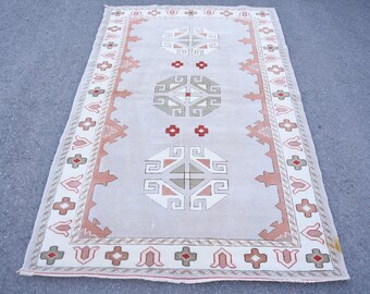 4.3x6.6 ft Rug, Vintage Turkish Area Rug, Beige Oushak Wool Rug