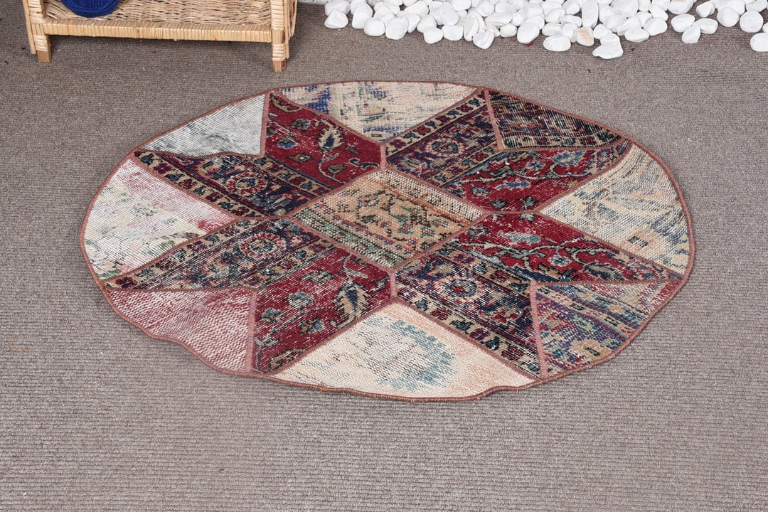 Turkish Round Rug 3.3x3.3 Ft (100x100 Cm), Vintage Red Bordered Wool ...