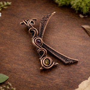 Tutorial de arte em arame para pingente com a letra K, padrão de tecelagem, joias DIY, confecção de joias com cristais, tecelagem, tutoriais de arte em arame imagem 4