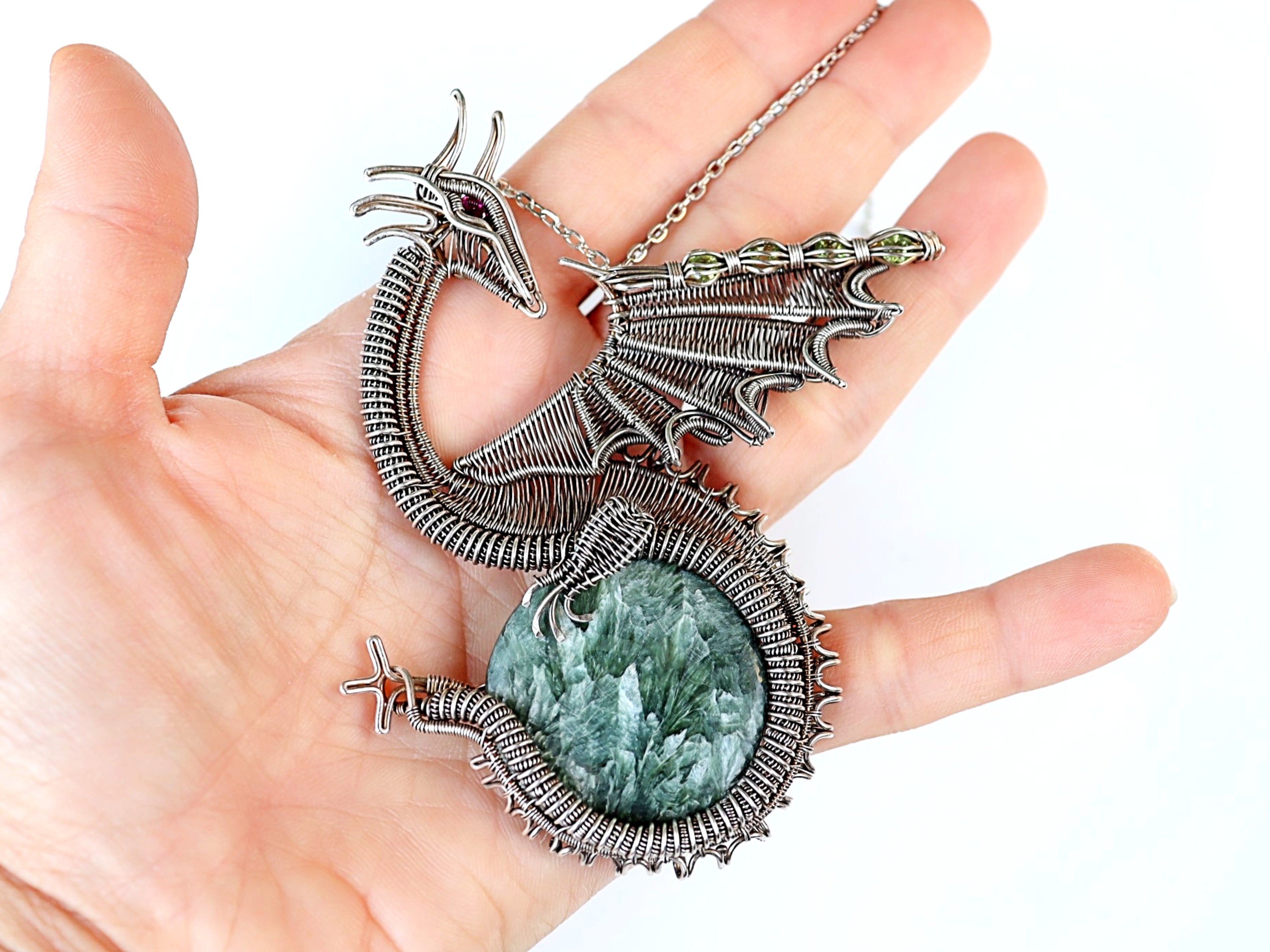 Wire wrap .999 and .925 silver dragon Seraphinite - Etsy Polska