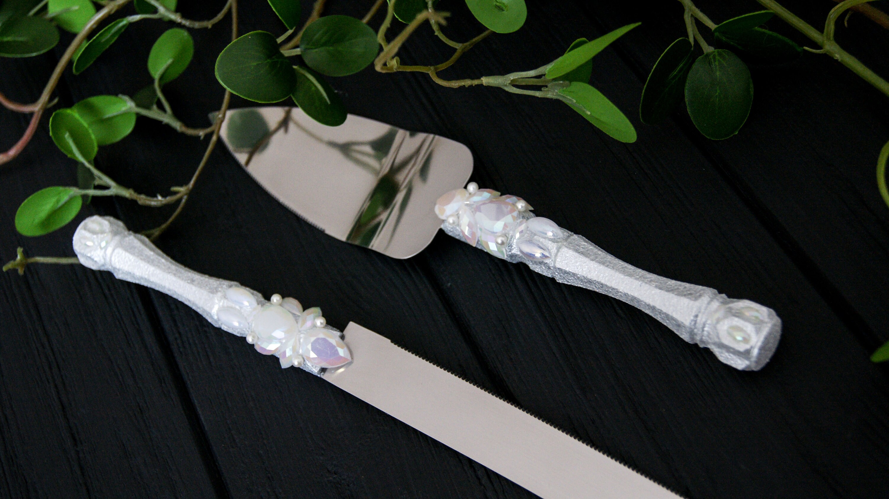 White Cake Server Set for Wedding Engraved Cake Cutting Set Etsy