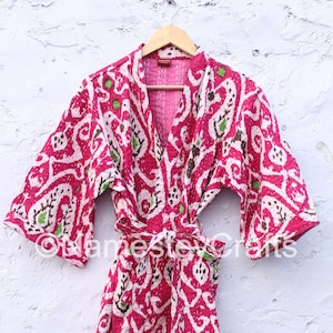 Winter Kantha Kimono Robe, Cotton Kantha Kimono, Night Wear Women Kimono, Pink Ikat Art Kantha Jacket, Beach Cover Up Robe, Light Weight Top
