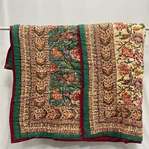 Handmade Floral Hand Block Print Cotton Quilt: Indian Razai Blanket
