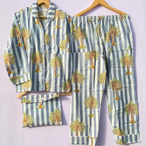 Hand Block Print Cotton Pajama Set: Indian Women&#39;s PJs