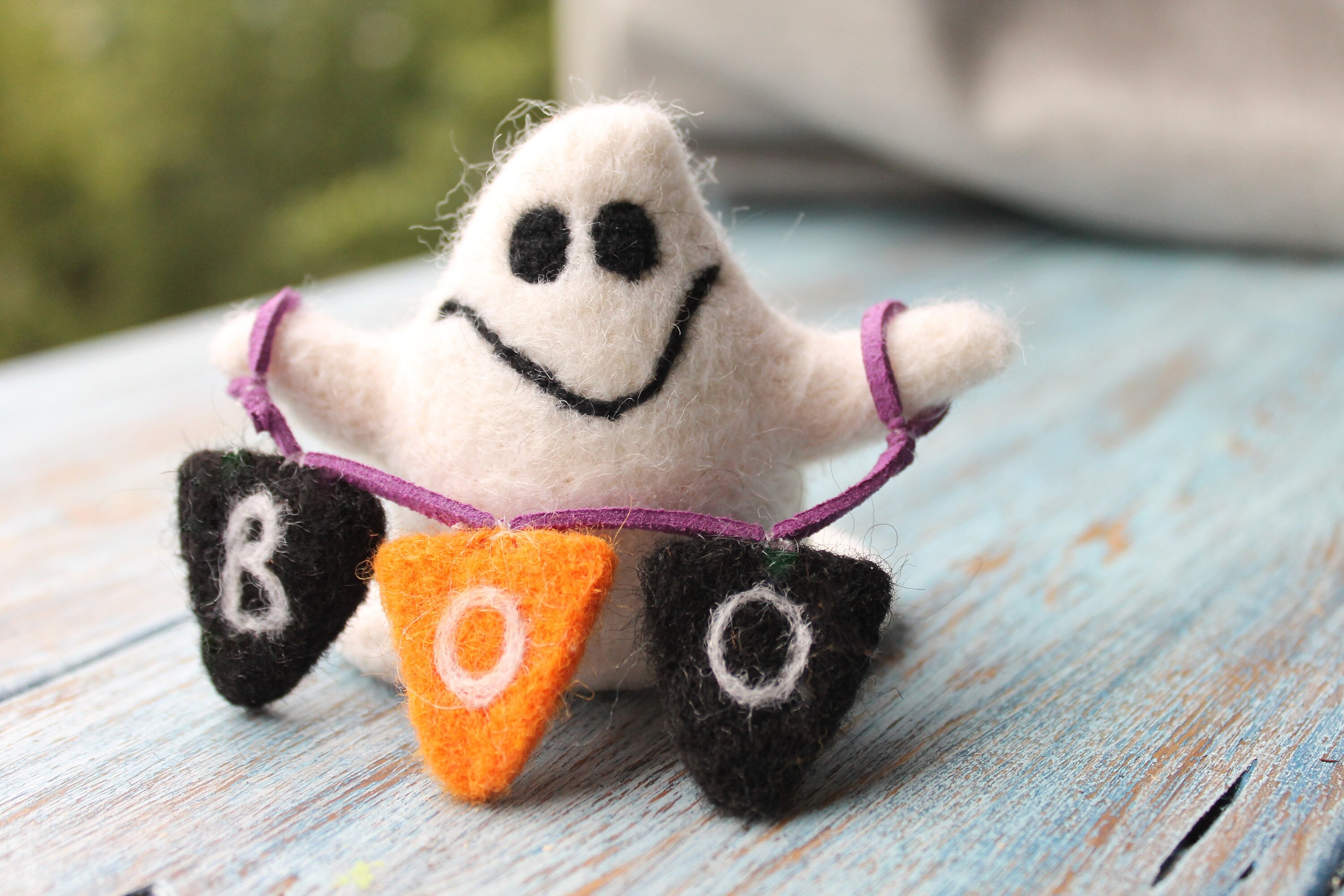 Needle felted ghostGhost halloween figurineGhost with Etsy