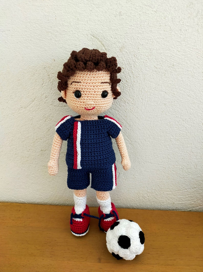 Patron footballeur amigurumi footballeur crochet benjamin footballeur au crochet patron Benjamin au crochet crochet soccer pattern image 6