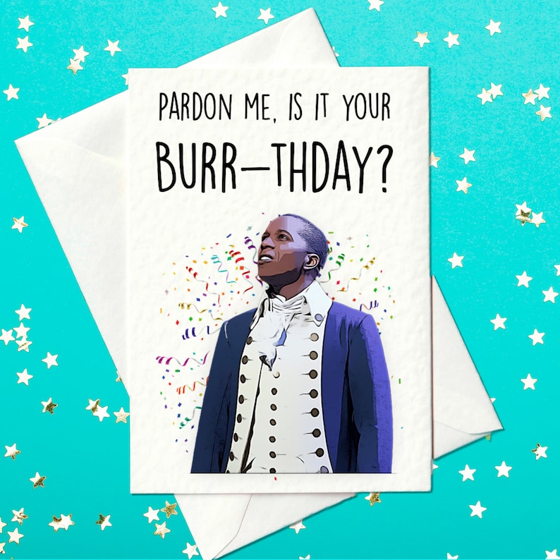 Peut inclure: Une carte d'anniversaire illustrant un homme en veste bleue et chemise blanche avec le texte "Pardon me, is it your Burr-thday?"