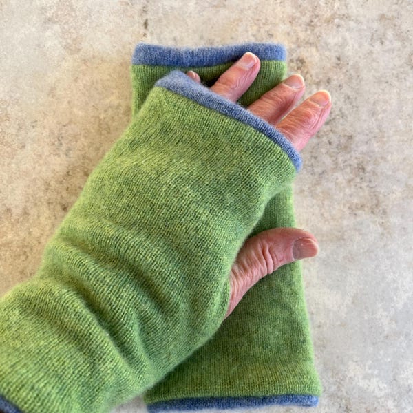Cashmere Fingerless Gloves: Women's Medium, Repurposed Sweaters, Green with Blue Lining