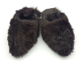 Handmade Furry Babouche Slippers: Natural Black Wool Lined Moroccan Shoes