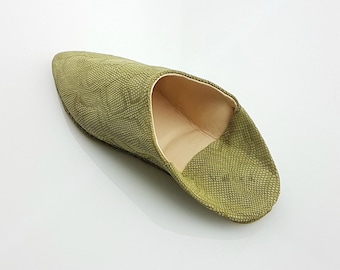 Handmade Moroccan Babouche Slippers: Women's Dark Kaki Snake Green Leather