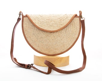 Handmade Straw Crossbody Bag: Vegan Leather Trim, Moroccan Basket