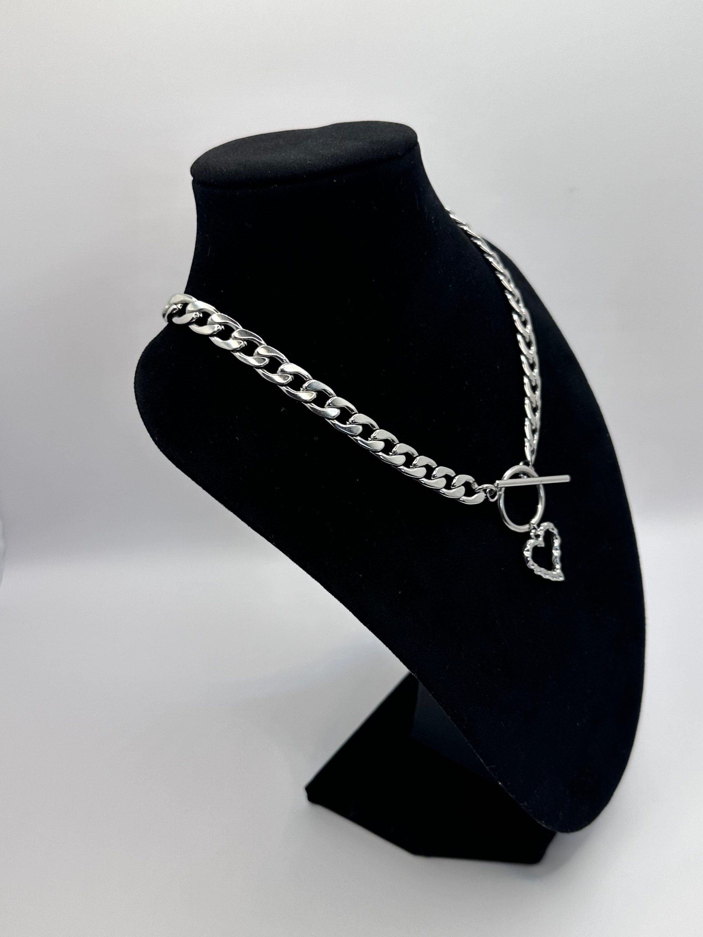 Big Curb Chain Toggle Heart Necklace Hammered Heart Pendant - Etsy