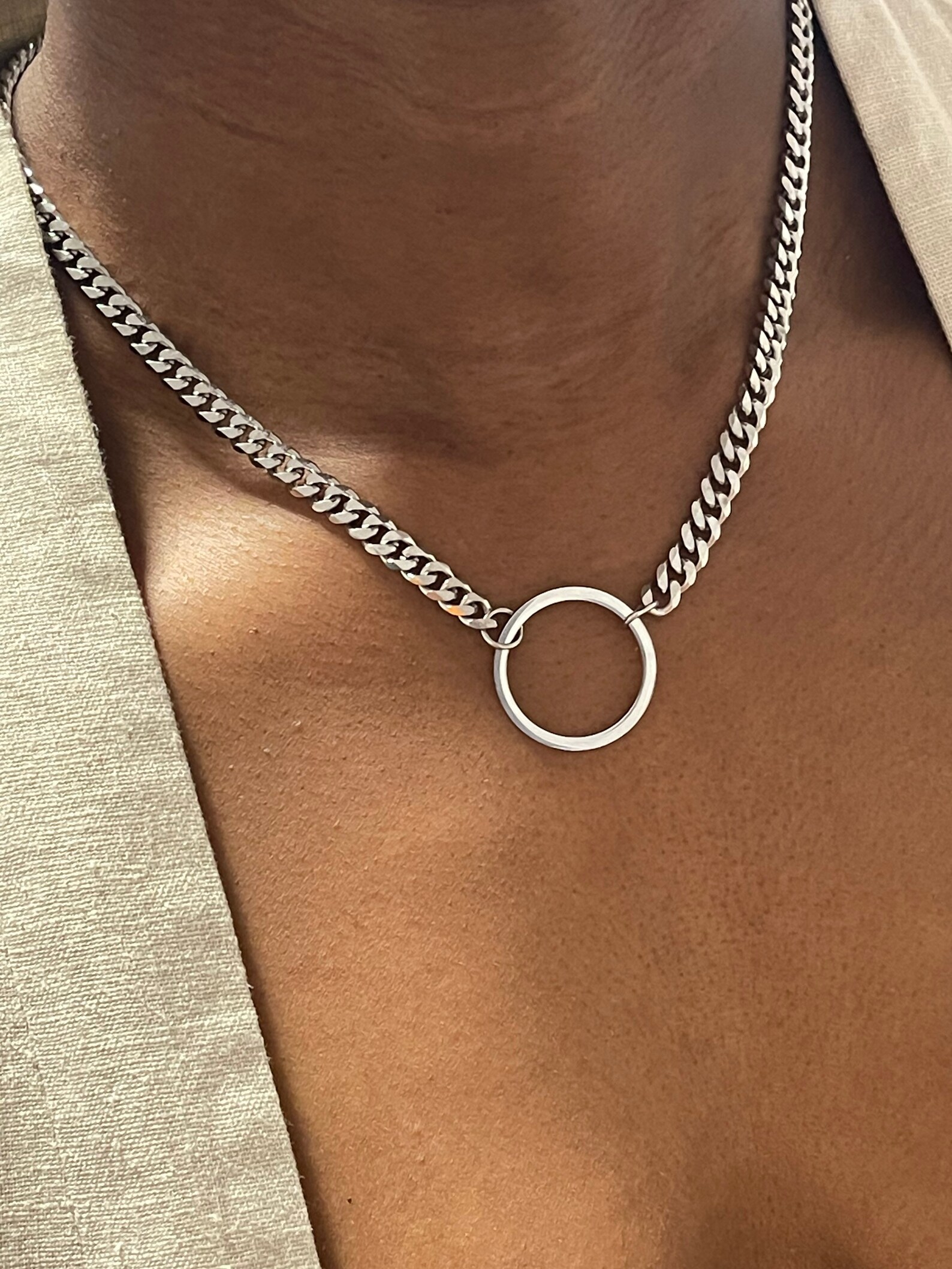 Round circle pendant necklace Clearance