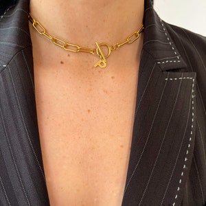 Initial Toggle Bar Chain Necklace Chunky T bar Letter Chain Necklace initial-toggle-bar-chain-necklace-chunky-t-bar-letter-chain-necklace