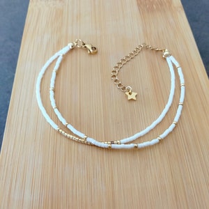 Delicate white and gold Miyuki double bead bracelet
