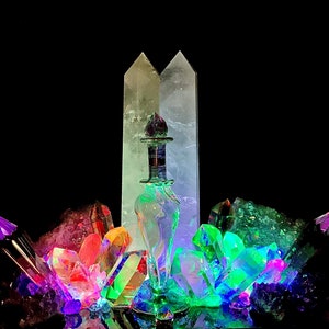 QUARTZ NIGHT LAMP, Divine Gift, See pics and video image 1