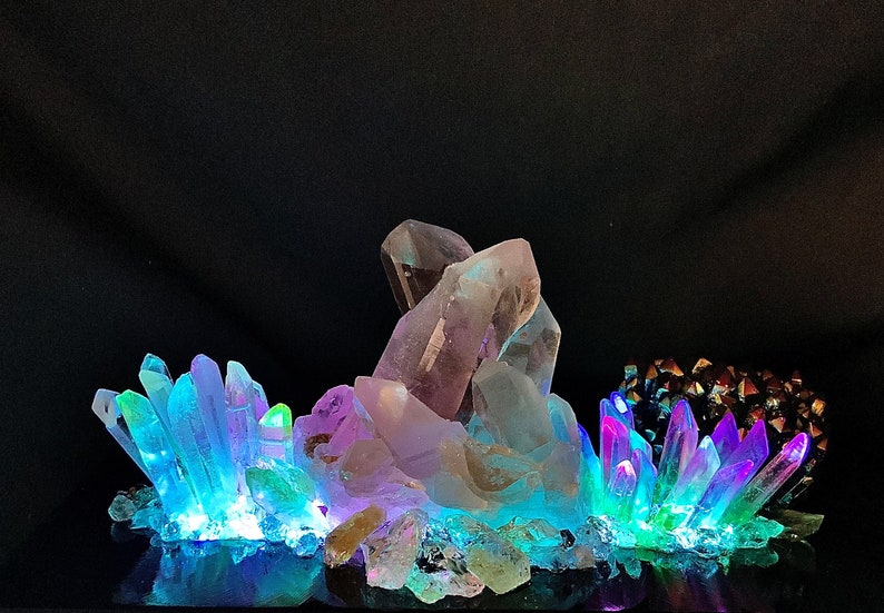 QUARTZ NIGHT LAMP, Self Love , See pics and video image 1