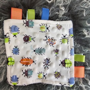 Baby Bugs Crinkle Toy, Baby Sensory Toy, Baby Beetle Bug Crinkle Square, Baby Gift, Baby Shower Gift, Crinkle Paper Toy, Baby Boy Gift