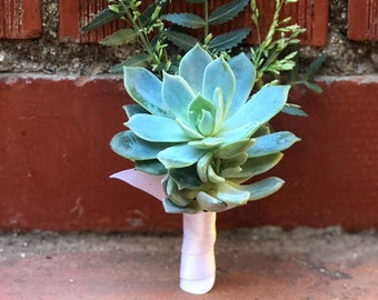 Succulent Boutonniere - Succulent Wedding - Succulent Bouquet- Wedding Personals - Succulent Groomsman