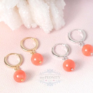 Mini hoop earrings with coral gemstone pendant, coral jewelry, summer earrings gold silver, small men women earrings, TO056