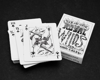 Royal Wilds Illustrated Playing Cards: Unique Poker Deck
