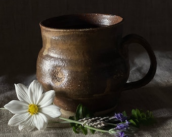 Primitive Yunomi Handmade Studio Pottery Mug with Flowers Engraved Earthenware Rustic Japanese