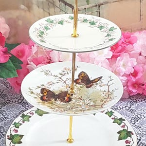 Elegant 3-Tier Butterfly & Ivy Cake Stand: Unique Dessert Serving Tray for Tea Parties and Weddings