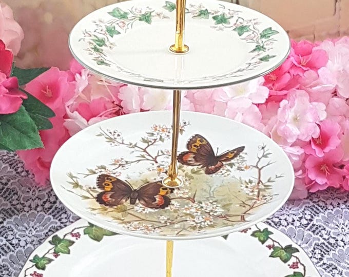 Elegant 3-Tier Butterfly & Ivy Cake Stand: Unique Dessert Serving Tray for Tea Parties and Weddings