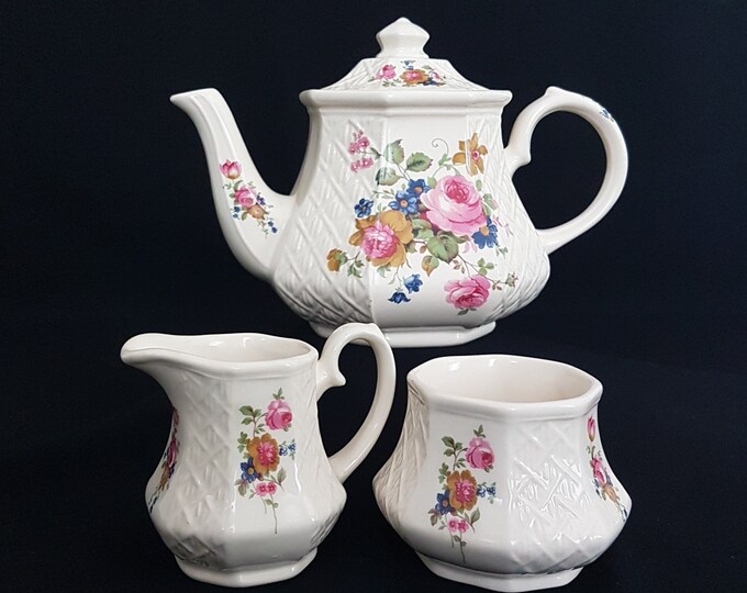 Sadler Teapot Set, Vintage Tea Pot Cream Sugar Set, Floral with Embossed Basket Weave, 5 Cup, Made in England, 1960s