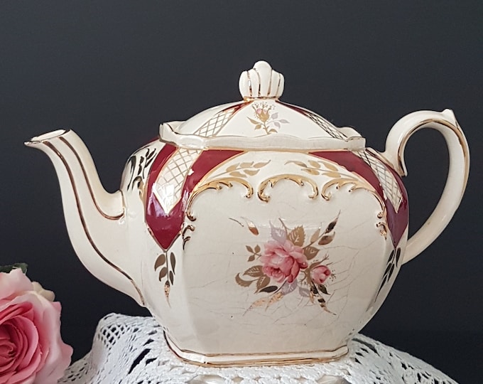 Sadler Cube Tea Pot, Pink Roses, Burgundy Red Insets, 5 Cup Vintage Teapot, Made in England- FLAWED