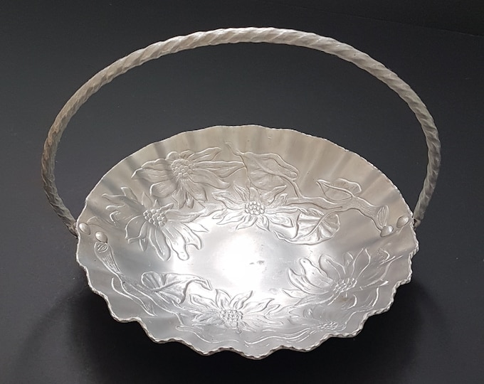 Aluminum Basket with Handle, Embossed Flowers, Hammercraft Canada, 7 Inch Dessert Serving Tray Basket, 1950's