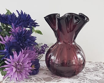 Vintage Purple Blown Glass Flower Vase - Ruffled Edge, 7-inch