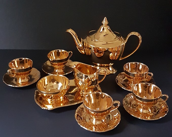 Royal Winton GOLDEN AGE Tea Set for 4 or 5, Teapot, Cream, Sugar, 5 Demitasse Tea Cups & Saucers, Vintage English Tea Party Gift Set, 1940s