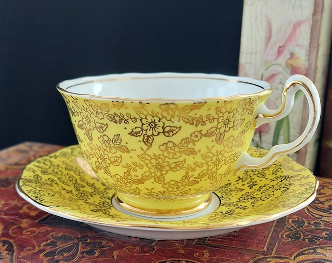 Adderley Bone China Tea Cup and Saucer, Yellow with Floral Gold Chintz, Made in England, 1947-1950