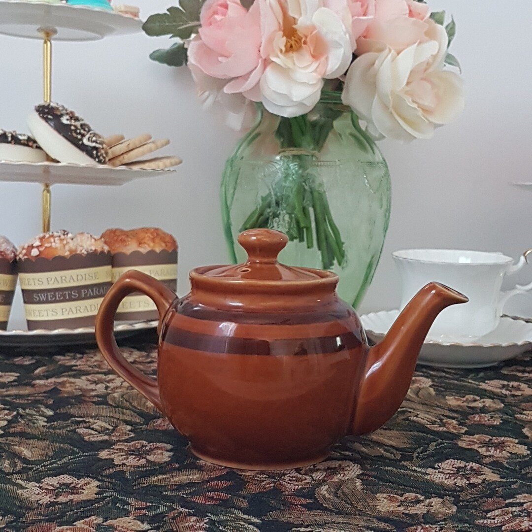 Sadler Teapot, Vintage Brown Betty Tea Pot, Small Size, 2 Cup, Brown
